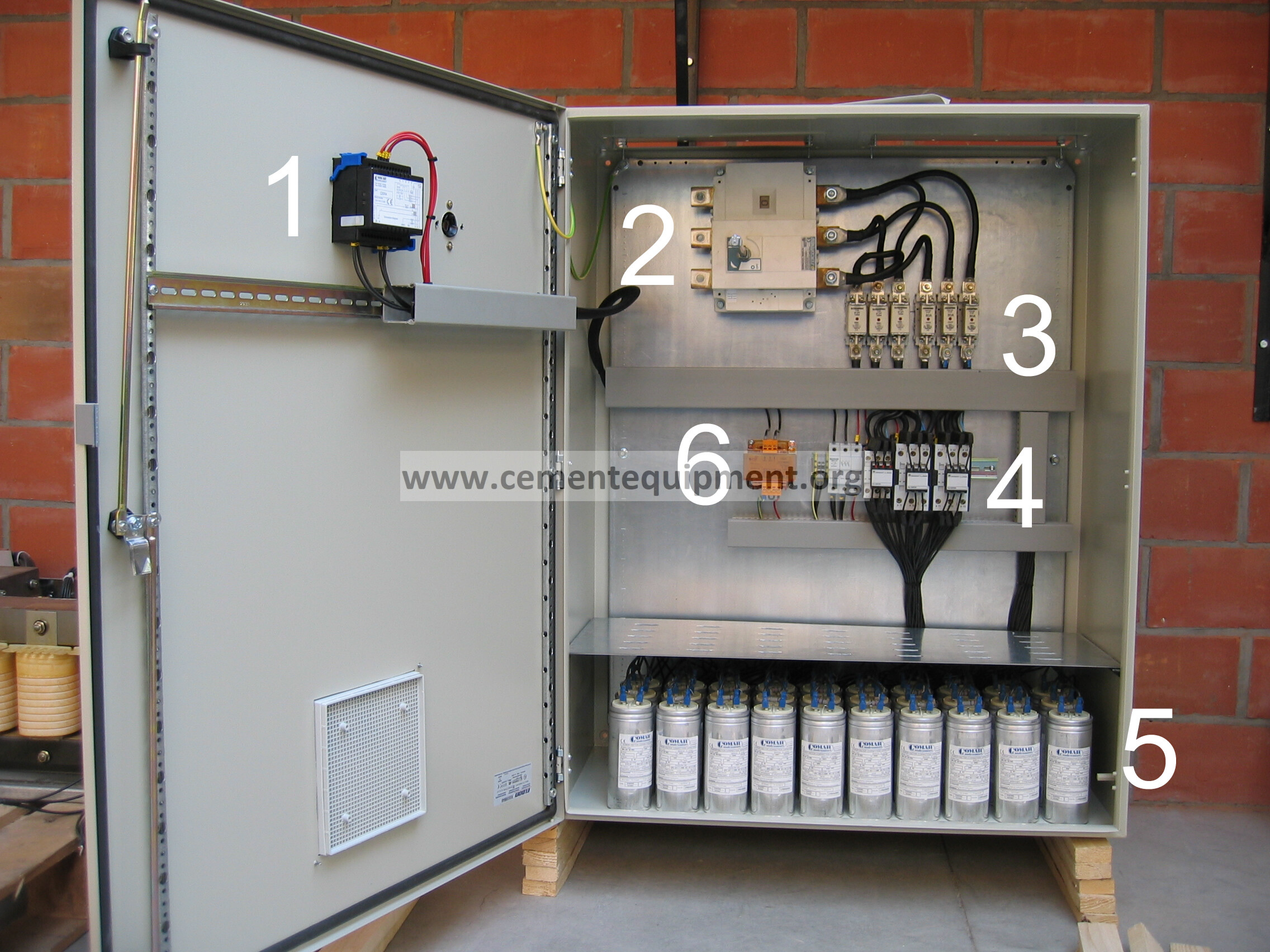 Automatic power factor correction capacitor bank with regulator, fuses, contactors and capacitor units used to diagnose capacitor-step hunting